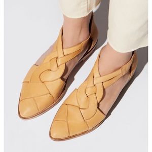 Wanderlust free people flat in “natural”